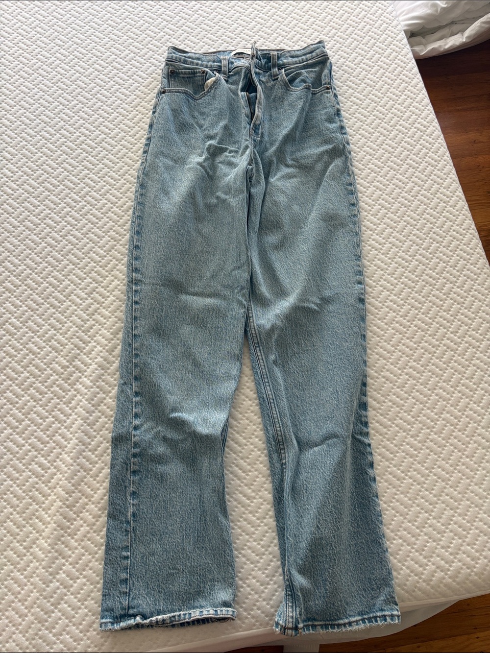 Abercrombie & Fitch 90s Straight High-Rise Light Blue Women's Jeans